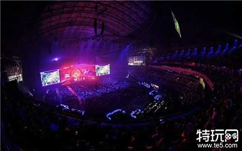 积极吸纳新 积极吸纳新