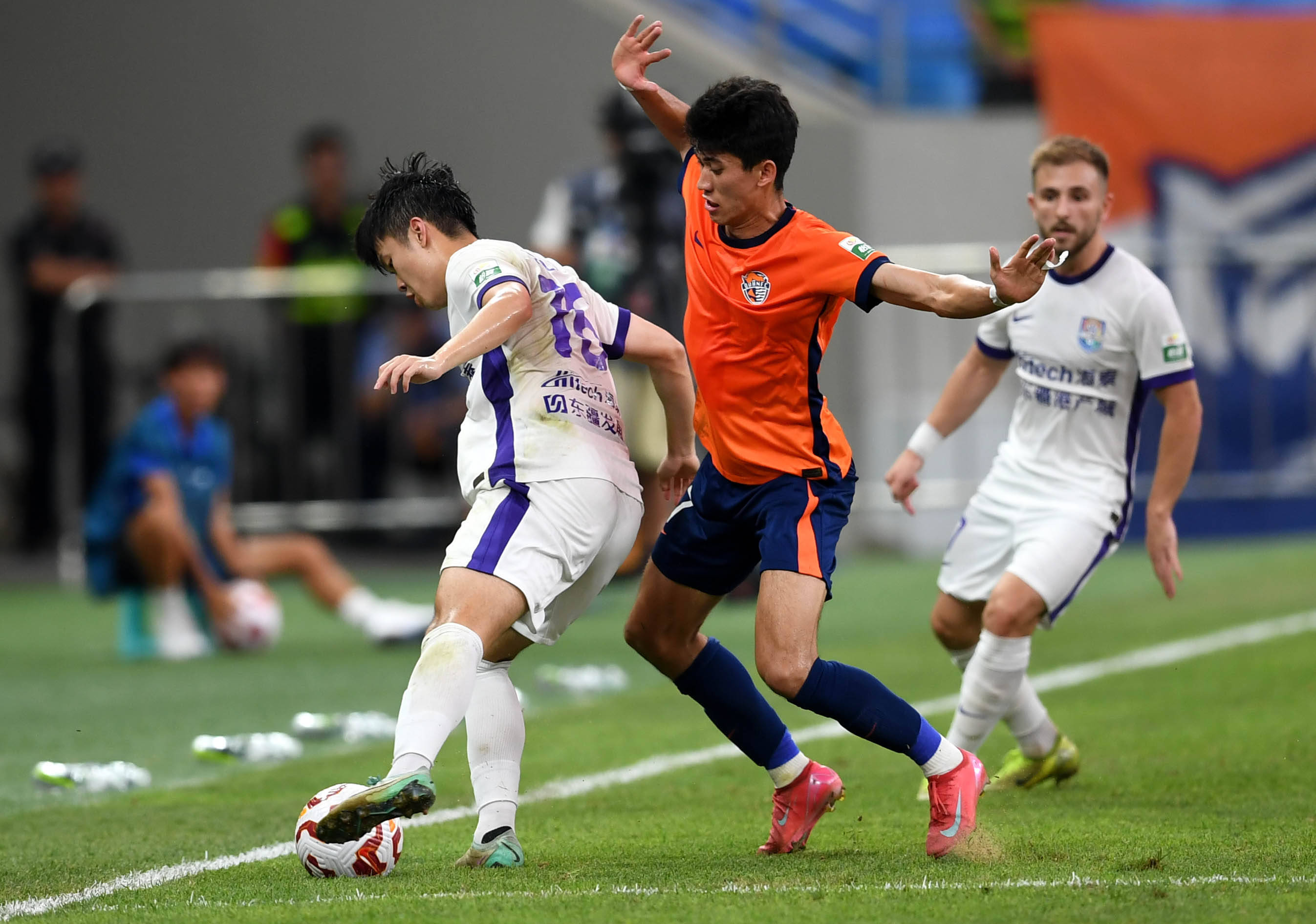 在比赛中运 在比赛中运